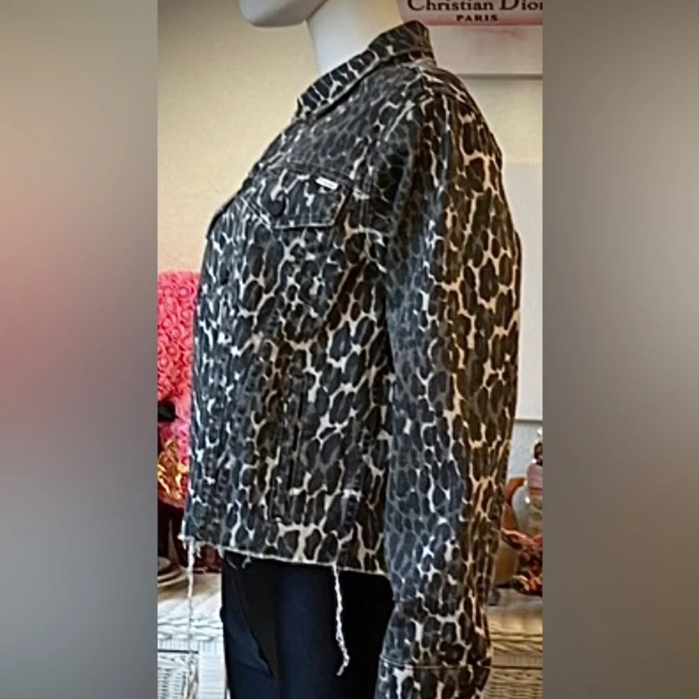 MOTHER Leopard Print Jean Jacket - Picture 5 of 13